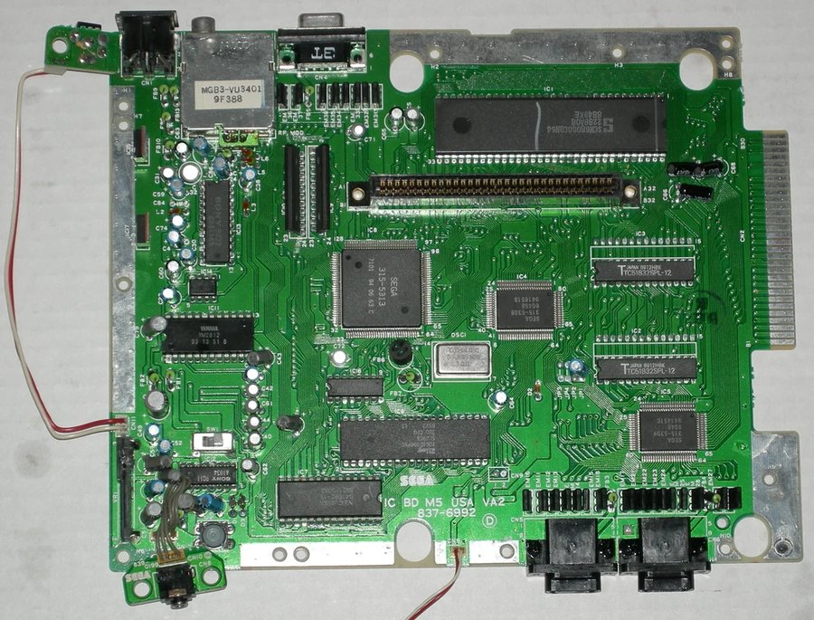 Sega Genesis (Model 1) — placa revisão VA2, EUA